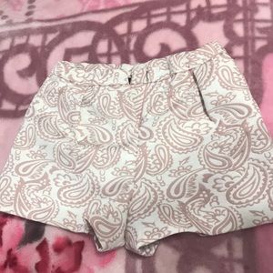 Child large Victoria Beckham shorts